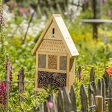 Hôtels et abris divers pour les insectes auxiliaires de votre jardin