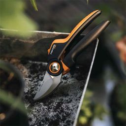 Fiskars Záhradné nožnice X-series P961 (L) - 1 ks