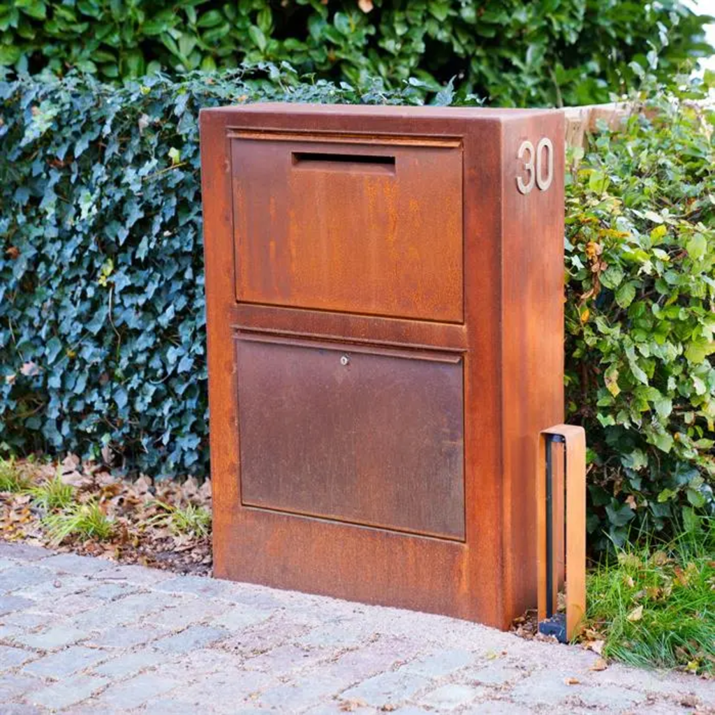 ADEZZ PACA Free-Standing Mailbox, Corten Steel
