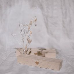 Heart Card and Dried Flower Stand, Set of 2 - Nature