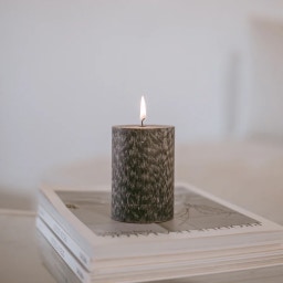 Eulenschnitt Petite Bougie Olive - Noire