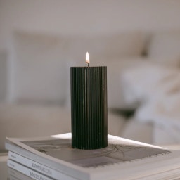 Eulenschnitt Fluted Pillar Candle, large - Black