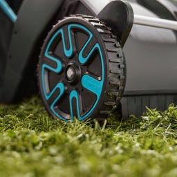 Sběrač listí a trávy pro trávníky a terasy