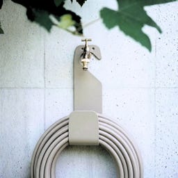 LIVLIG Schlauchhalter Haken - Greige