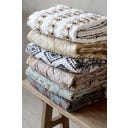Chic Antique Quilt mit Paisley Motiv