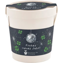 Glücksklee aus dem Becher  