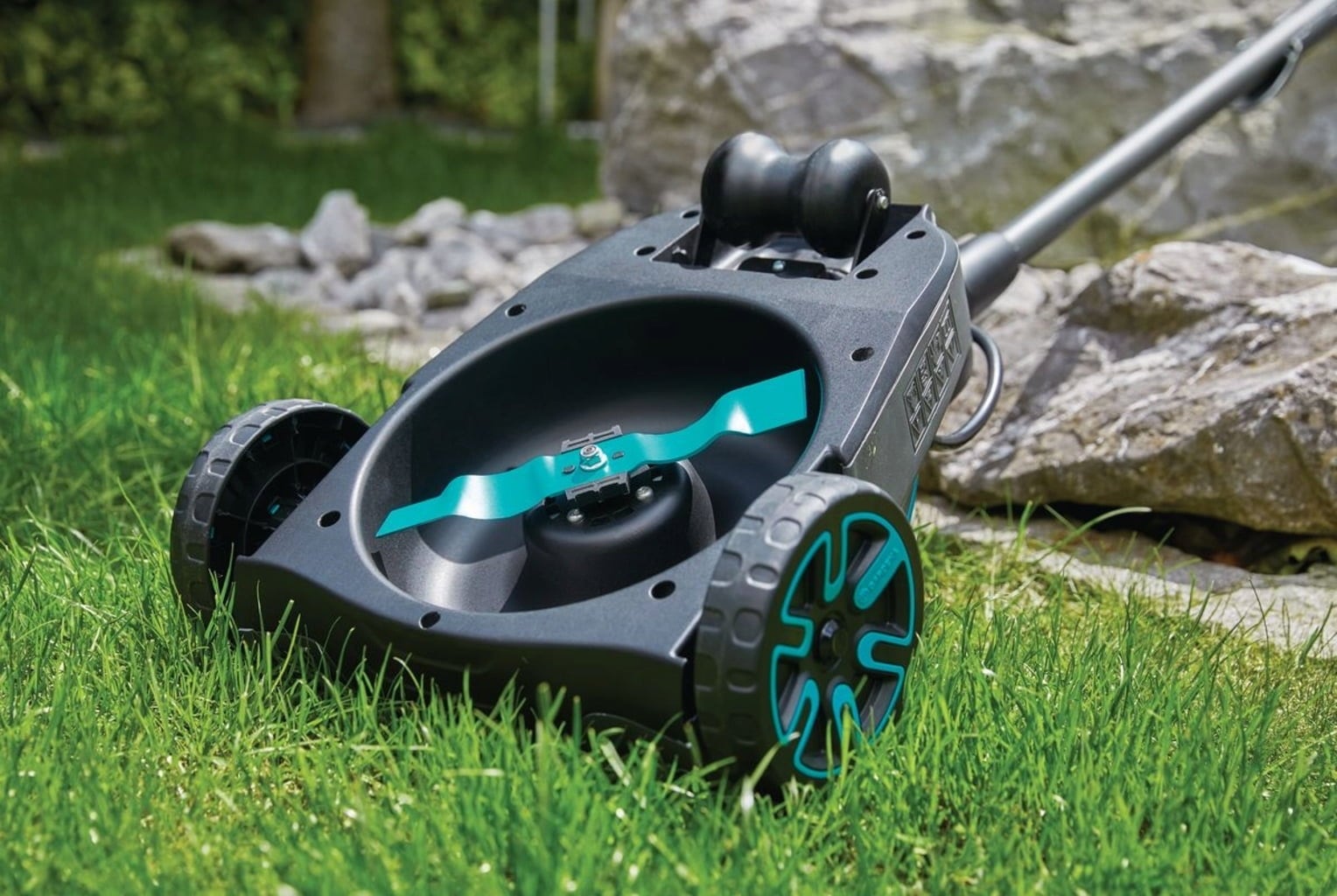 Battery Lawnmower HandyMower 22/18V P4A Ready-To-Use Set - 1 Set