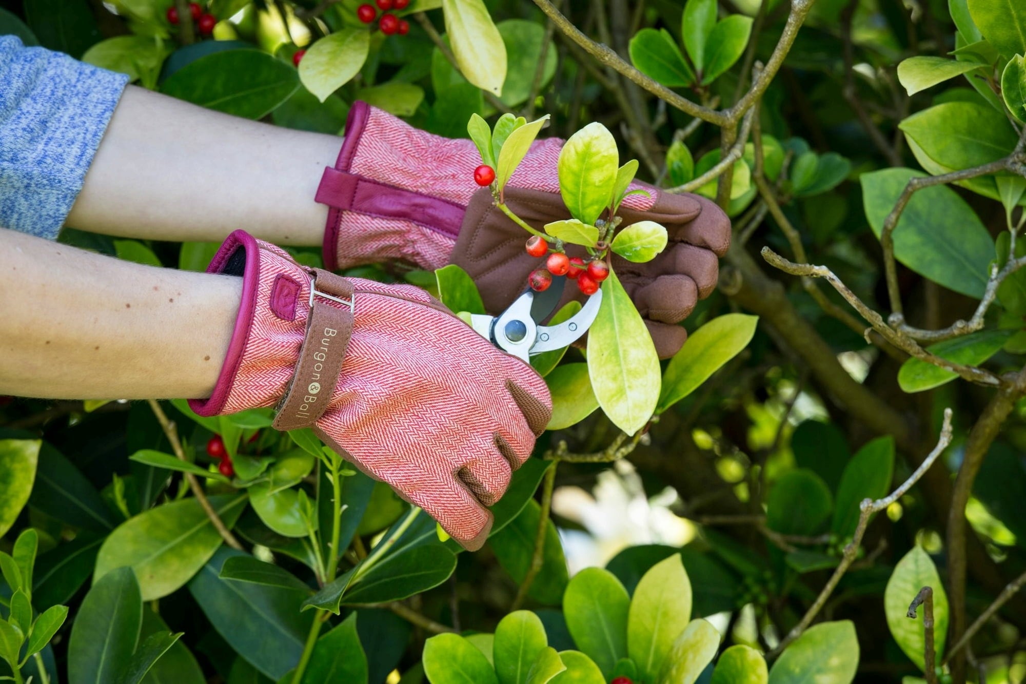 Burgon & Ball Red Tweed Gardening Gloves
