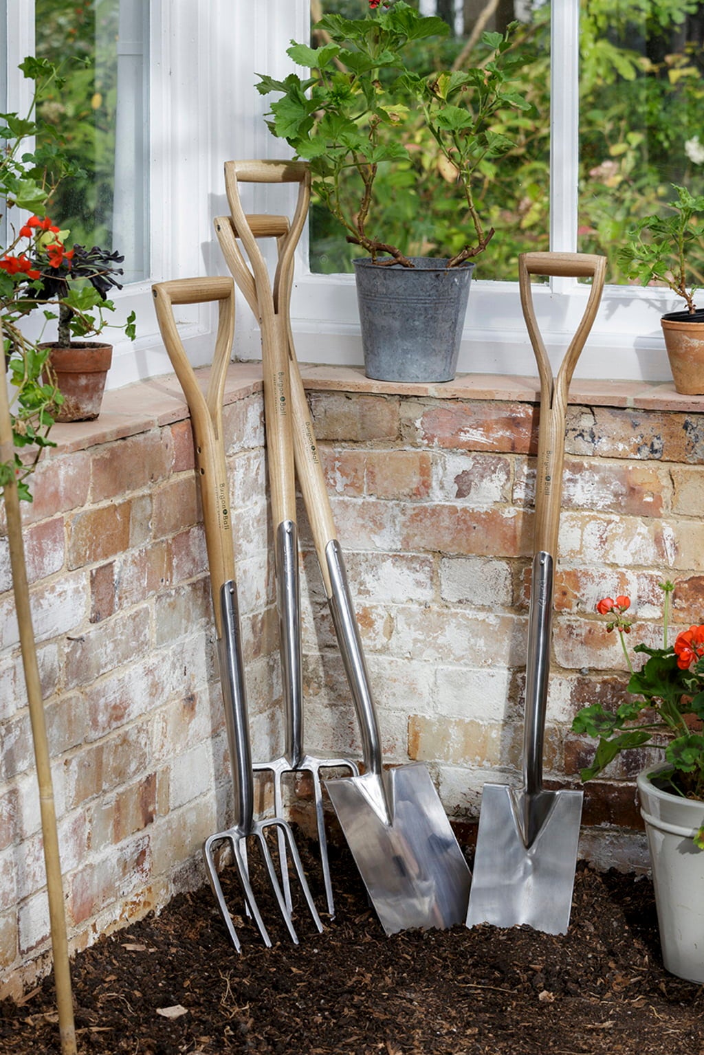 Burgon & Ball Ladies' Groundbreaker Spade - 1 item