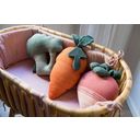 Lorena Canals Gestricktes Kissen -  Cathy the Carrot - 1 Stk.