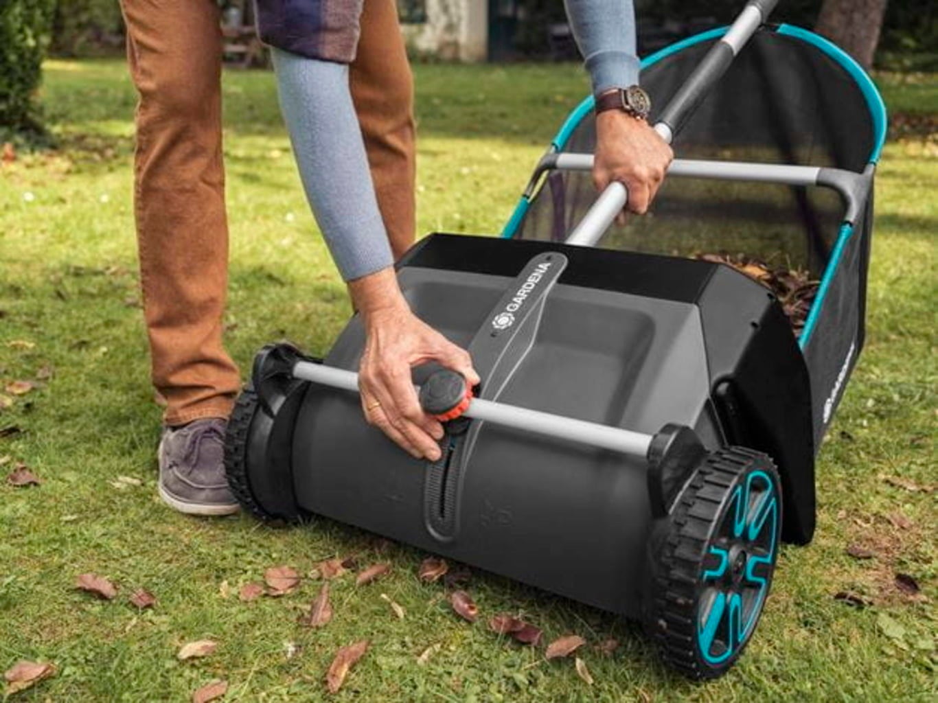 Gardena Leaf & Grass Clipping Collector - 1 item