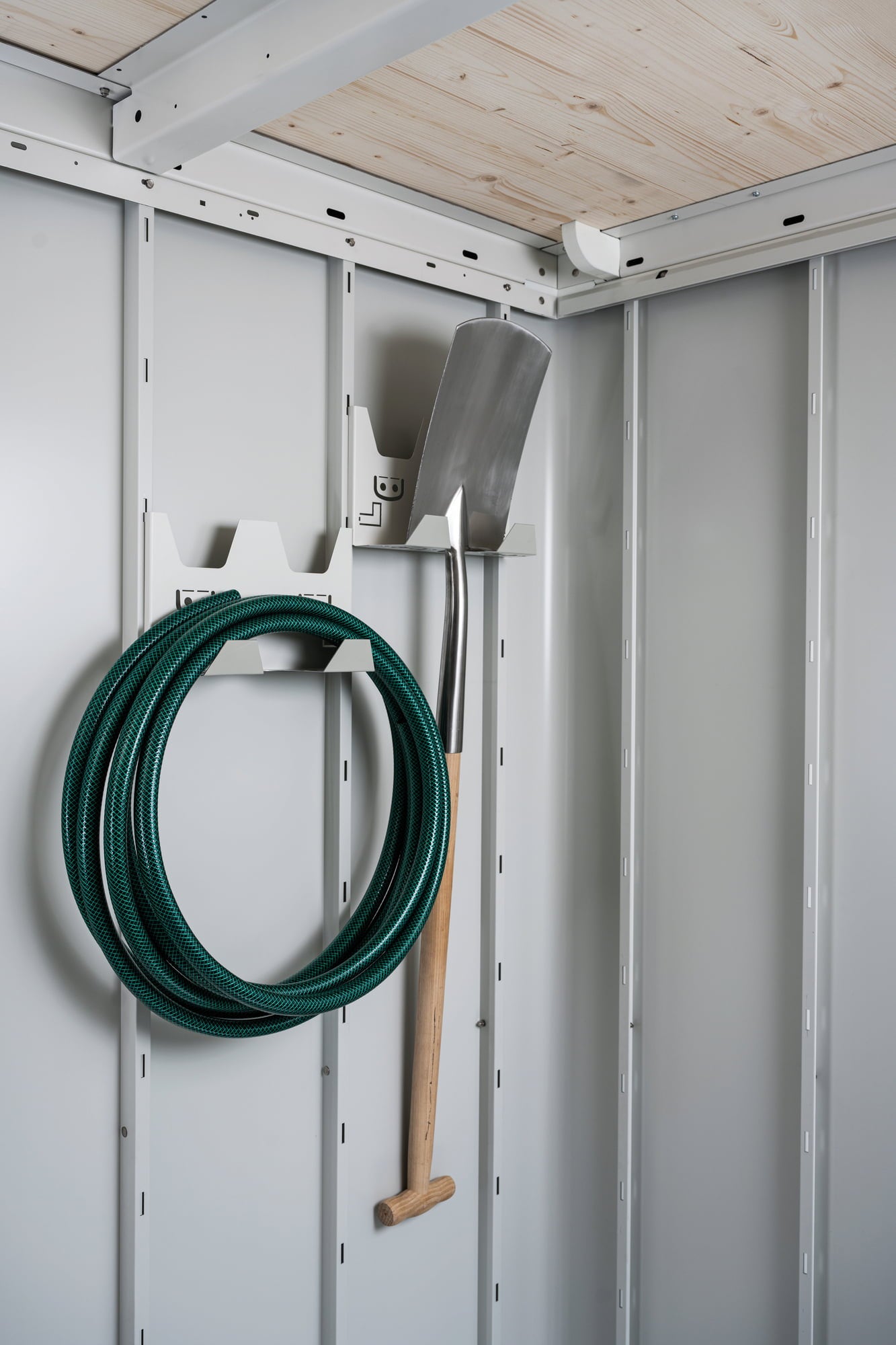 Gerätehalter für Gerätehaus Neo, grauweiß
