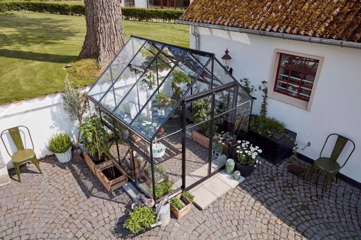 Halls Gewächshaus "Qube+" Schwarz