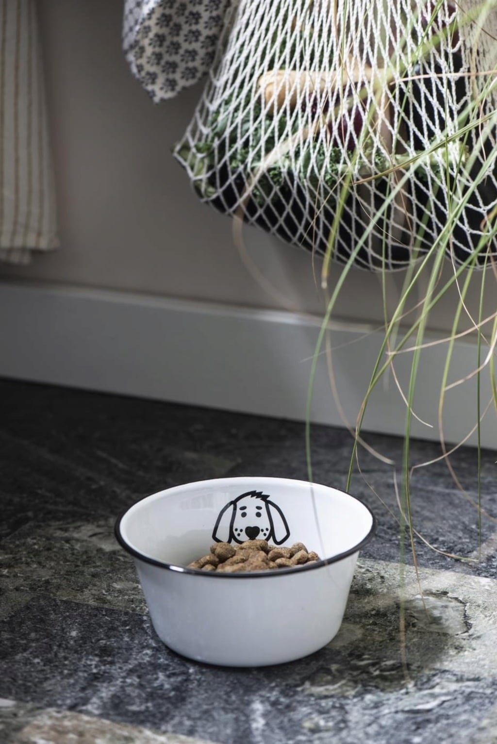 IB Laursen Dog Bowl - H: 8 cm Ø: 17 cm