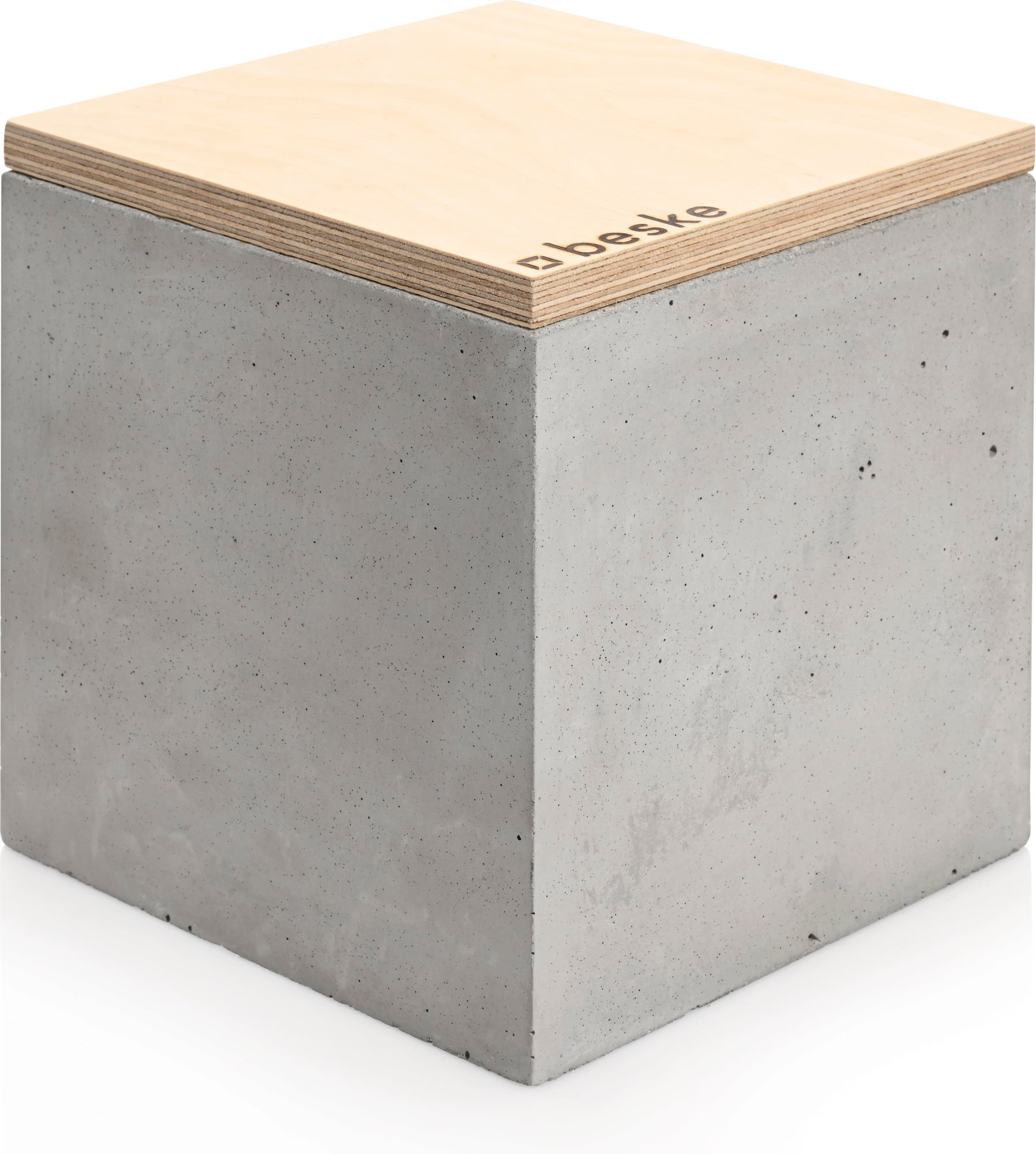Beske Feugo Concrete Candle